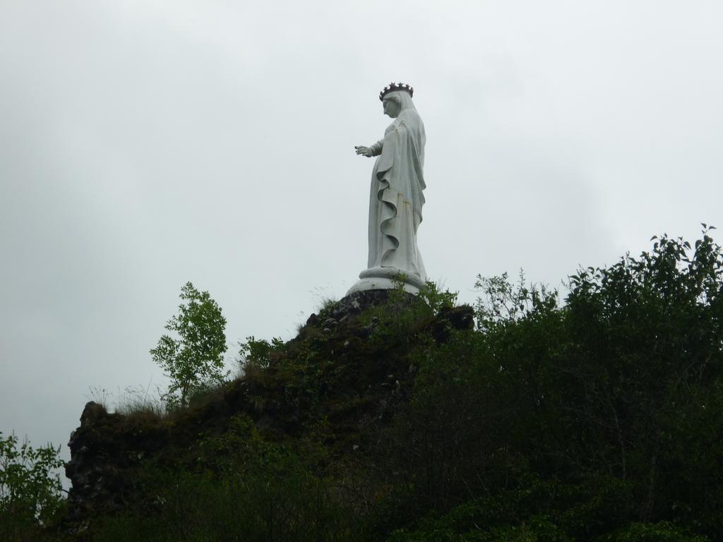 De L'aspre Fontanges